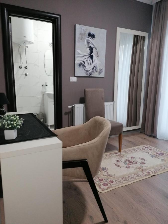 Bed and Breakfast Rivera Club Raska Екстер'єр фото