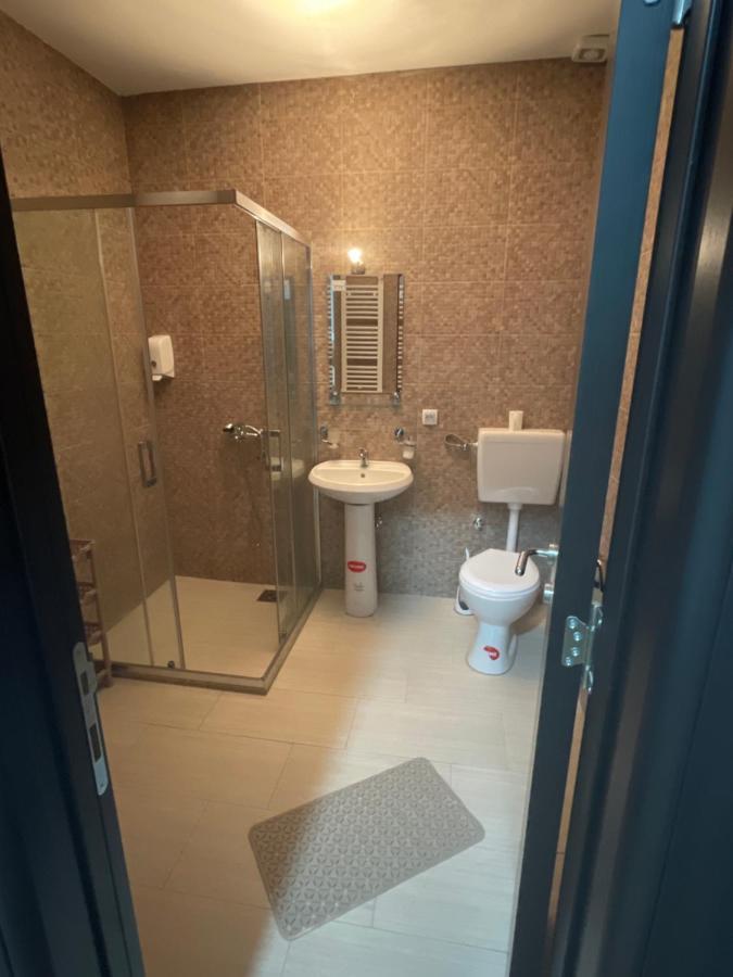 Bed and Breakfast Rivera Club Raska Екстер'єр фото